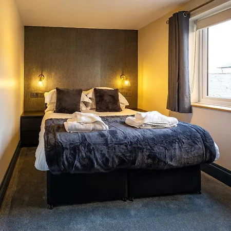 Le Mini Metro Balcony By I-stay *