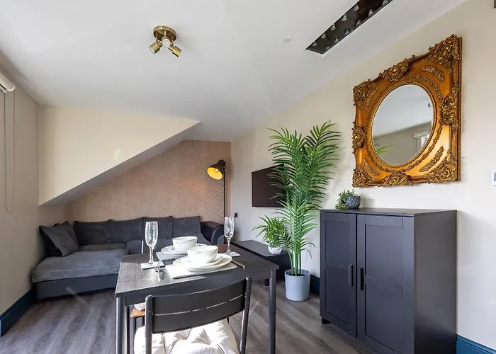 Le Mini Metro Balcony By I-stay Apartment