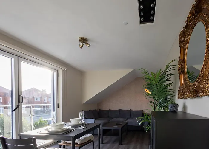 Apartment Le Mini Metro Balcony By I-stay