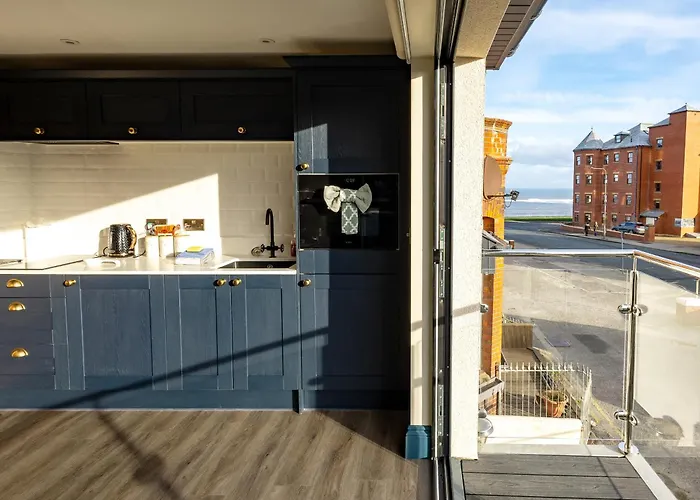 Le Mini Metro Balcony By I-stay * Whitby