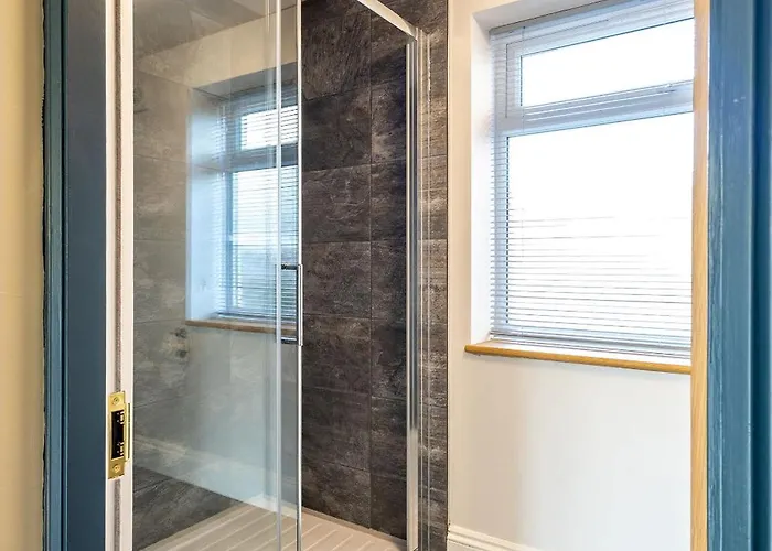 Apartment Le Mini Metro Balcony By I-stay