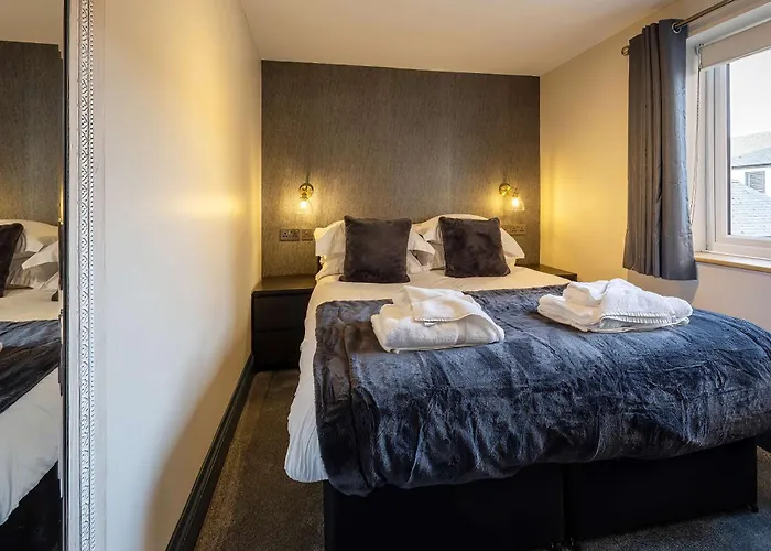 Le Mini Metro Balcony By I-stay